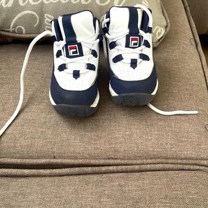 Baby Grant Hill Fila shoe size 4